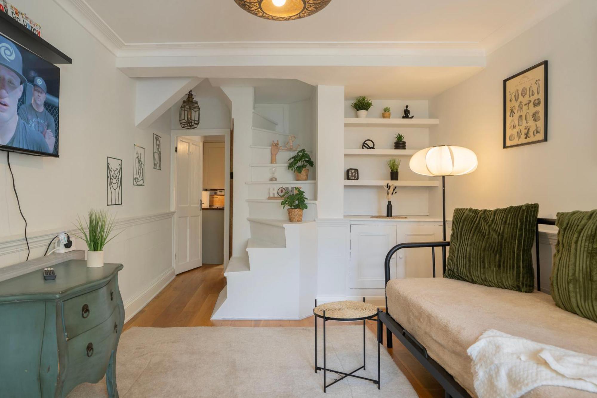 Appartement Gorgeous 2Bed House In New Road à Londres Extérieur photo